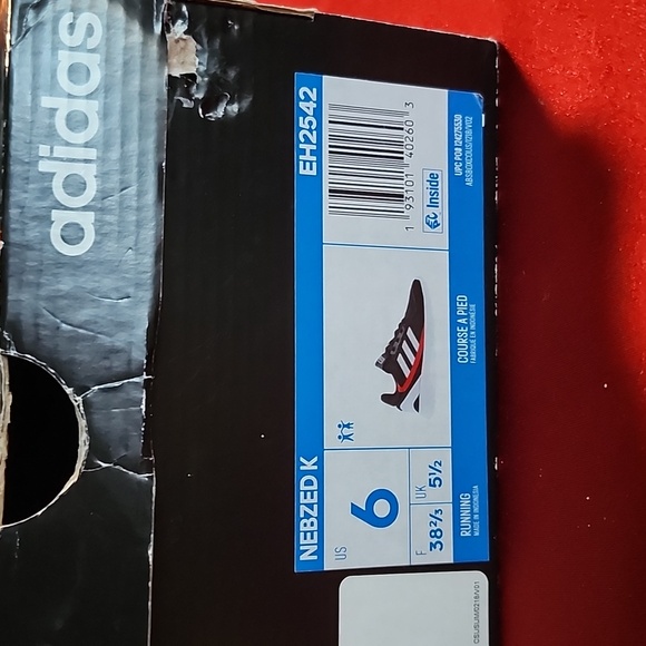 Adidas - Picture 2 of 10